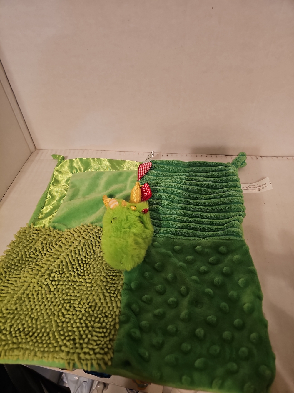 Snuggable Green Dragon Lovey Plush Baby Security Blanket 11.5" X 11.5"